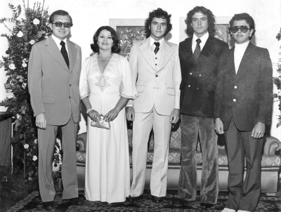 Roberto no casamento da prima Loala em 1976