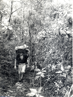 Roberto hiking near Mau� in 1981